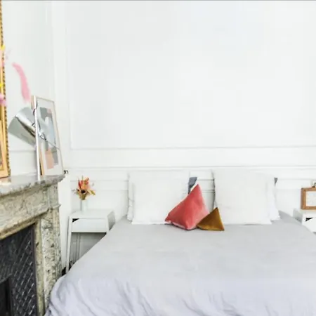 Appartamento Charming Haussmannien Apt Near Monceau Park